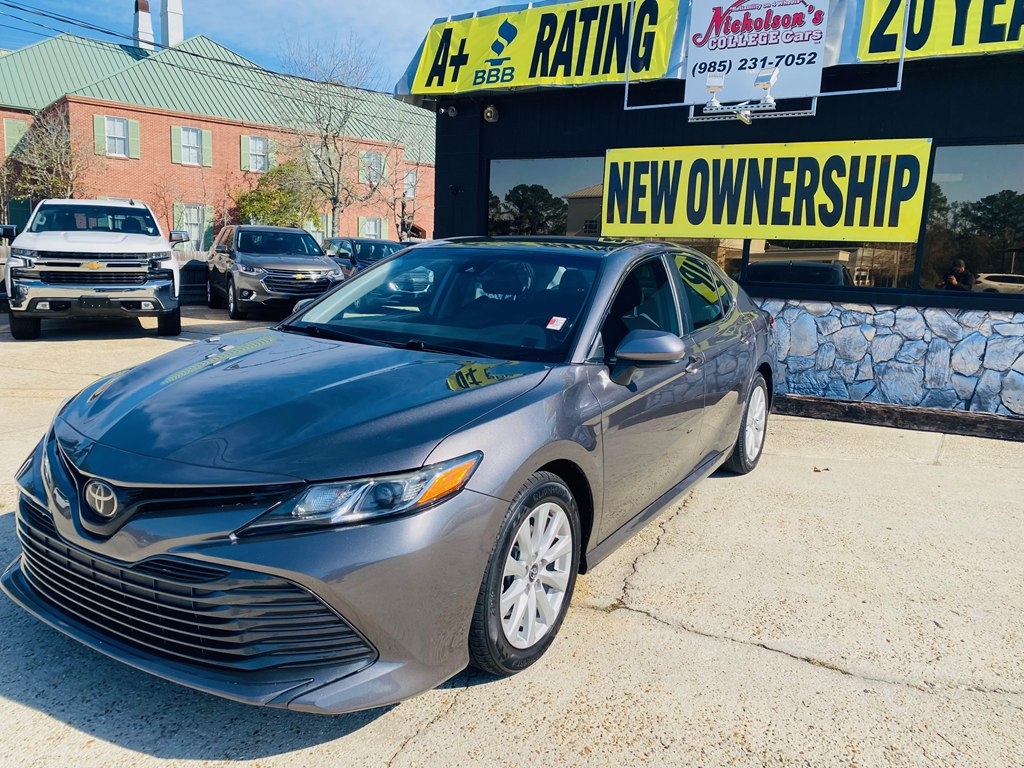 Toyota Camry LE 2020