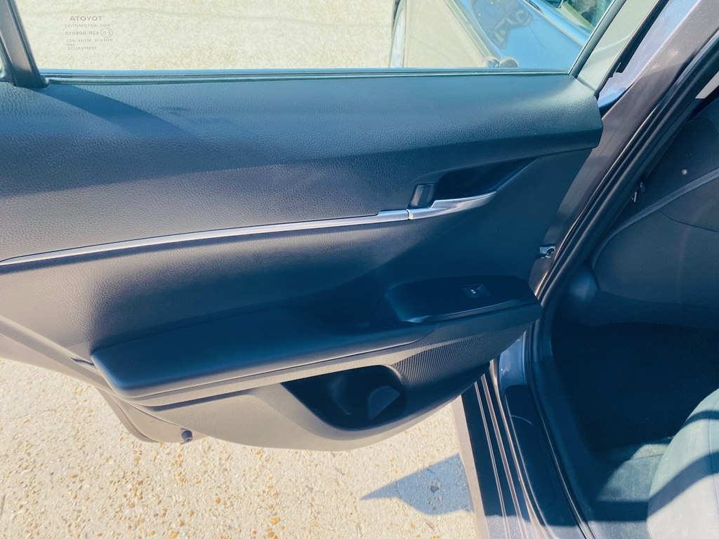 Toyota Camry LE 2020