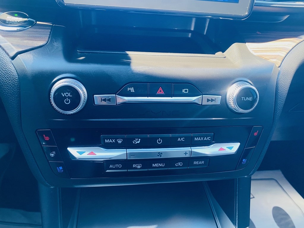 Ford Explorer Limited 2020