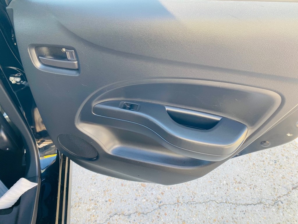 Mitsubishi Mirage ES 5M 2021