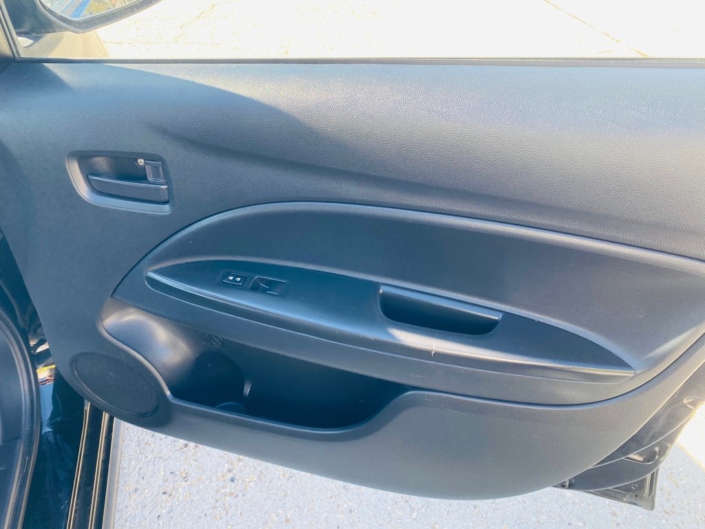 Mitsubishi Mirage ES 5M 2021