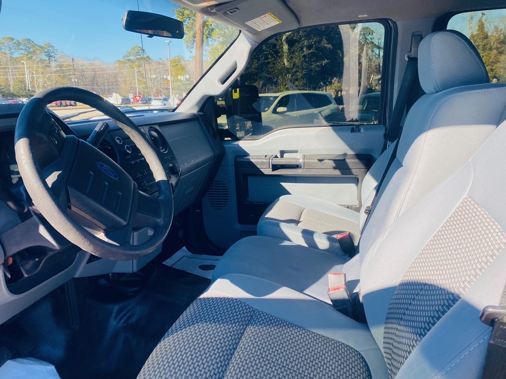 Ford F-250 SD XL Crew Cab 4WD 2016