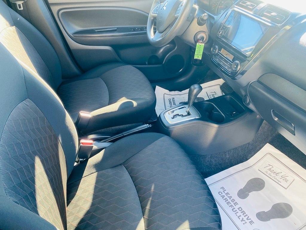 Mitsubishi Mirage ES 5M 2024