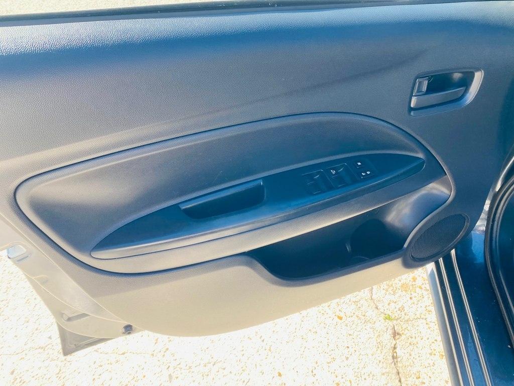 Mitsubishi Mirage ES 5M 2024