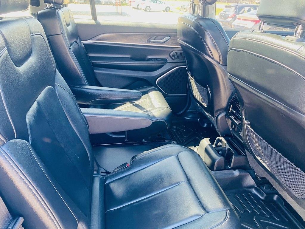 Jeep Grand Cherokee L Limited 2WD 2023