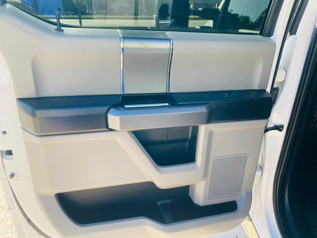 Ford F-350 SD XL Crew Cab Long Bed DRW 4WD 2019