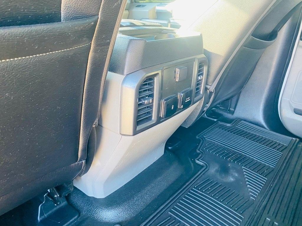 Ford F-350 SD XL Crew Cab Long Bed DRW 4WD 2019