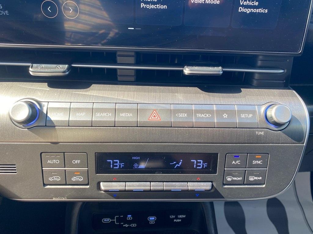 Hyundai Kona SEL AWD 2025