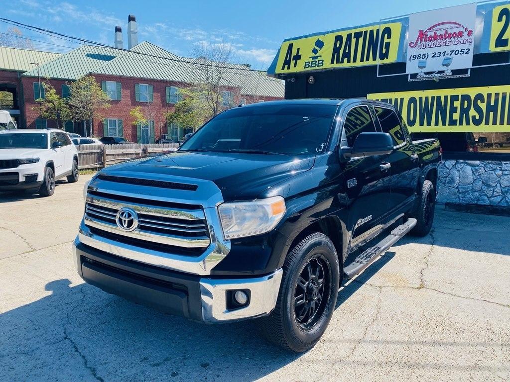 2016 Toyota Tundra SR5 5.7L V8 FFV CrewMax 2WD