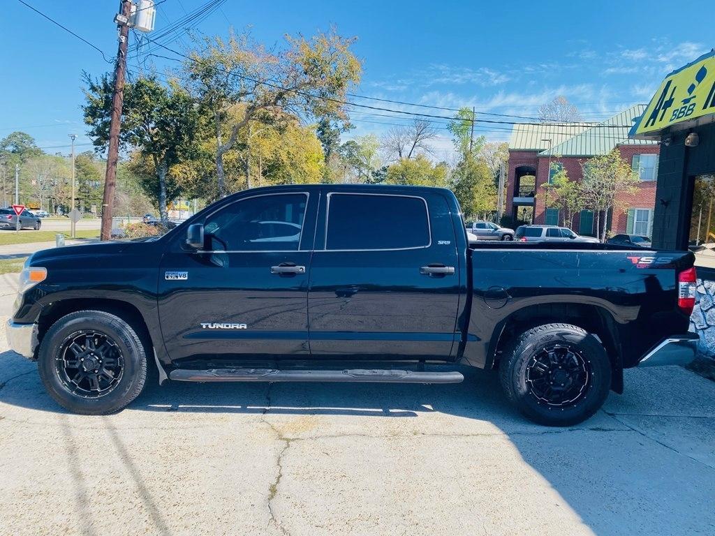 Toyota Tundra SR5 5.7L V8 FFV CrewMax 2WD 2016