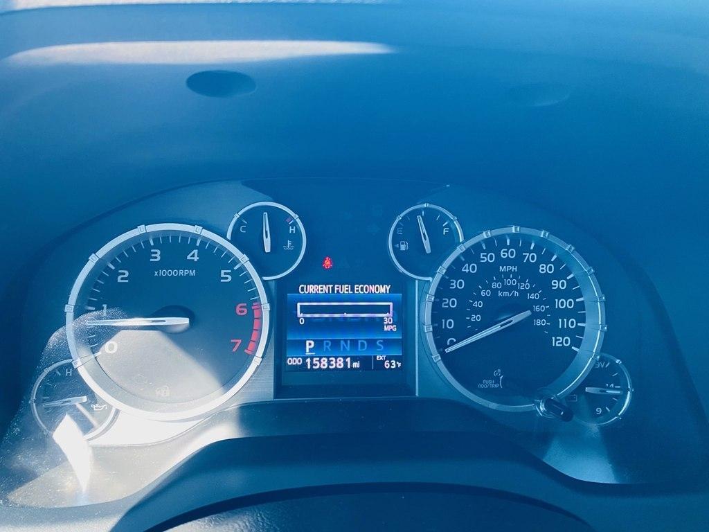 Toyota Tundra SR5 5.7L V8 FFV CrewMax 2WD 2016