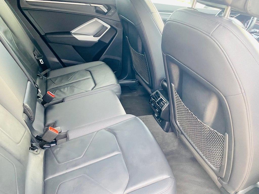 Audi Q3 S line Premium quattro 2023