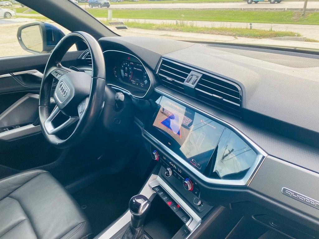 Audi Q3 S line Premium quattro 2023