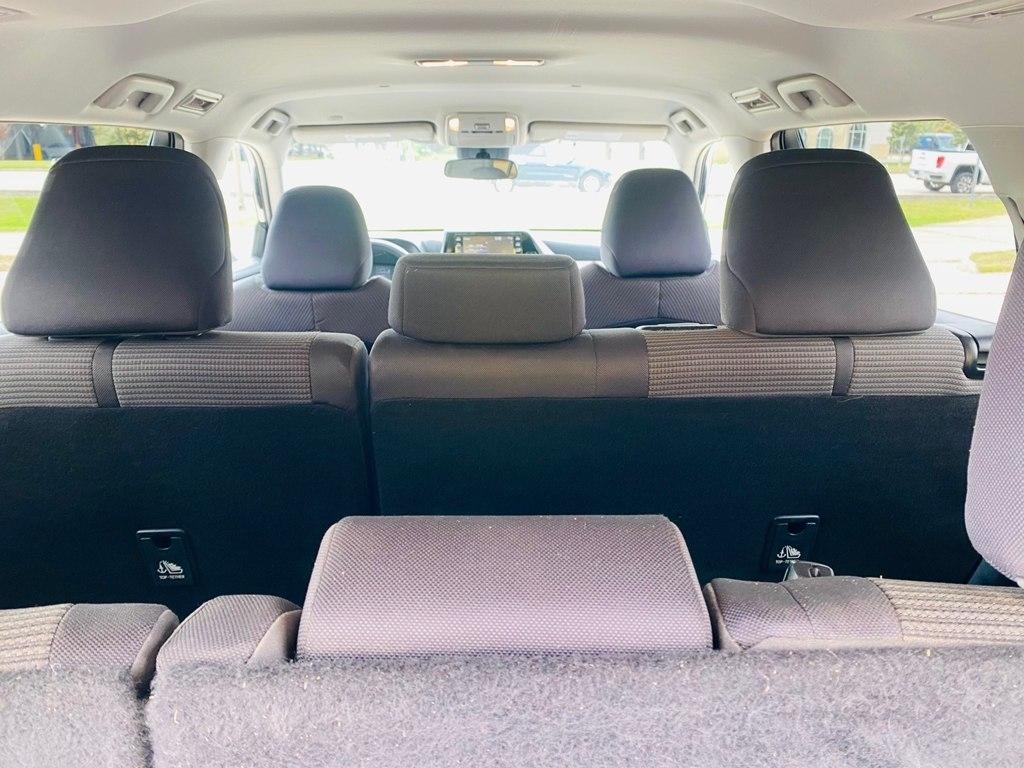 Toyota Highlander LE AWD V6 2022