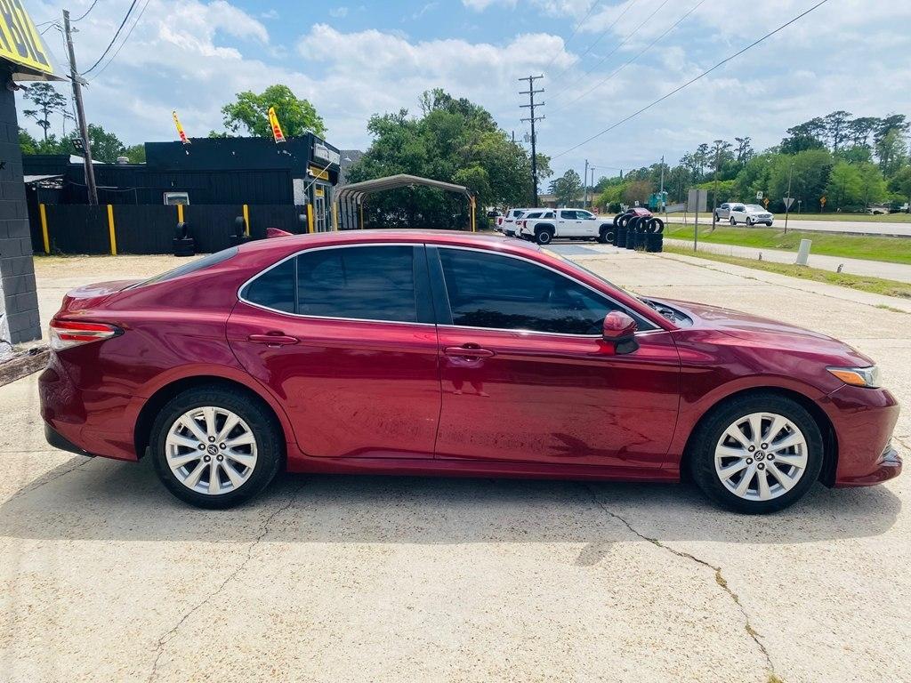 Toyota Camry LE 2020