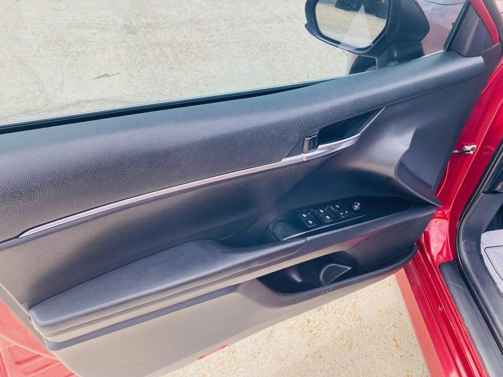 Toyota Camry LE 2020