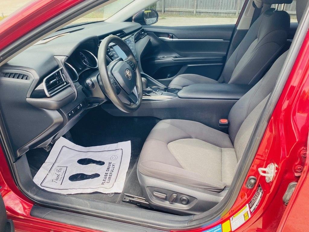 Toyota Camry LE 2020