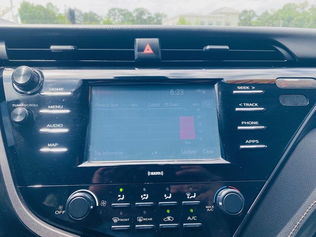 Toyota Camry LE 2020