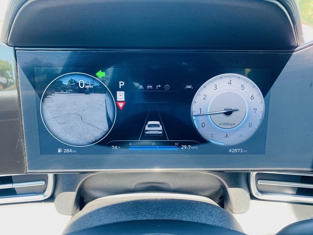 Hyundai Elantra Limited 2024