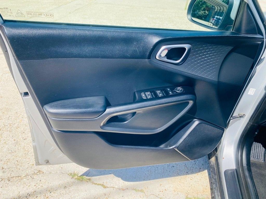 Kia Soul LX CVT 2020