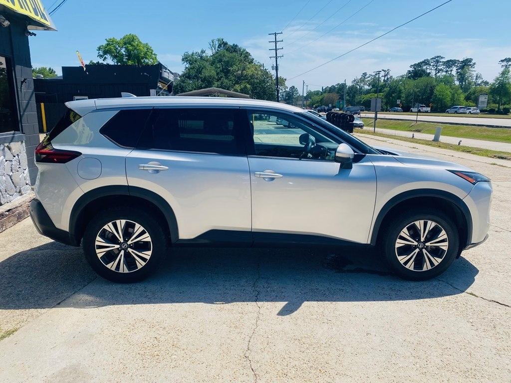 Nissan Rogue SV 2021