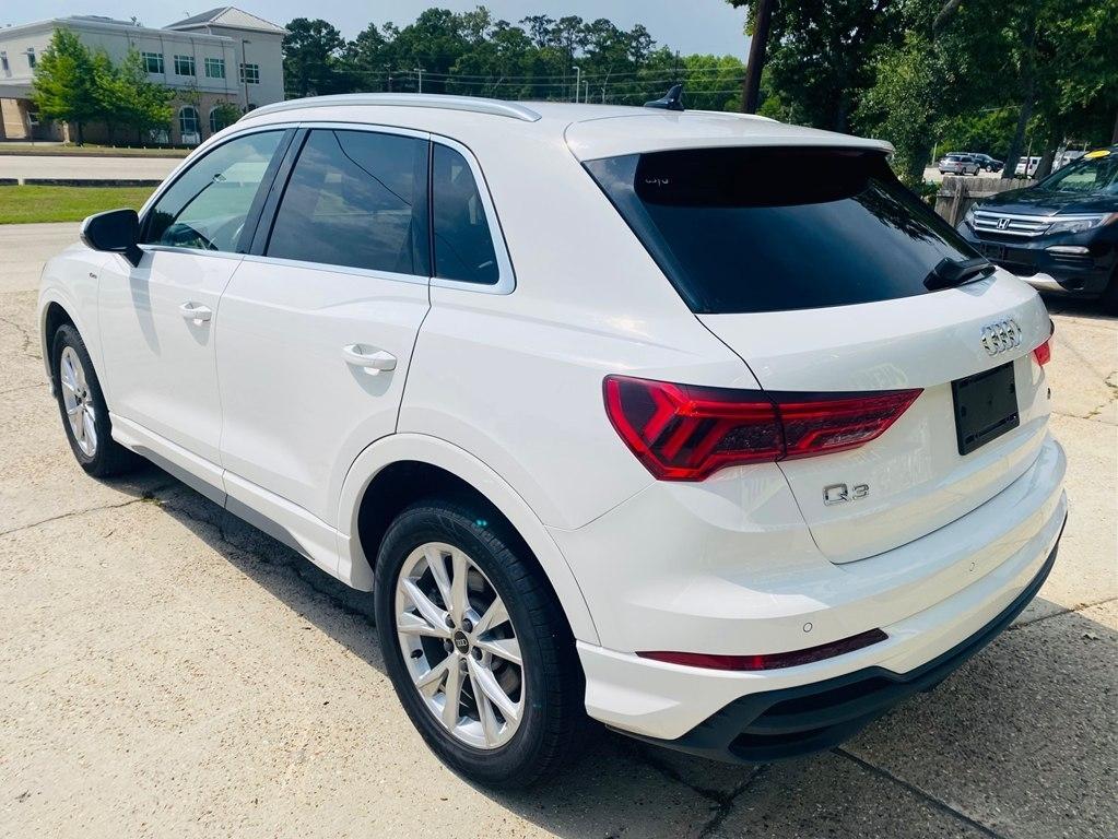 Audi Q3 S line Premium quattro 2023