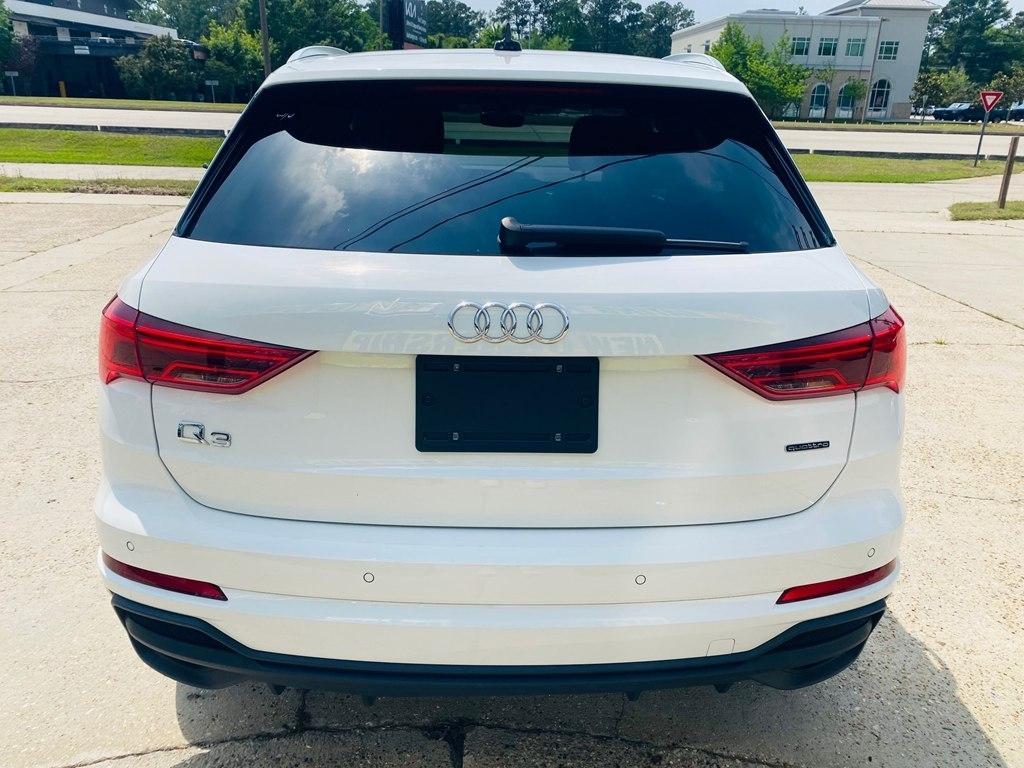 Audi Q3 S line Premium quattro 2023