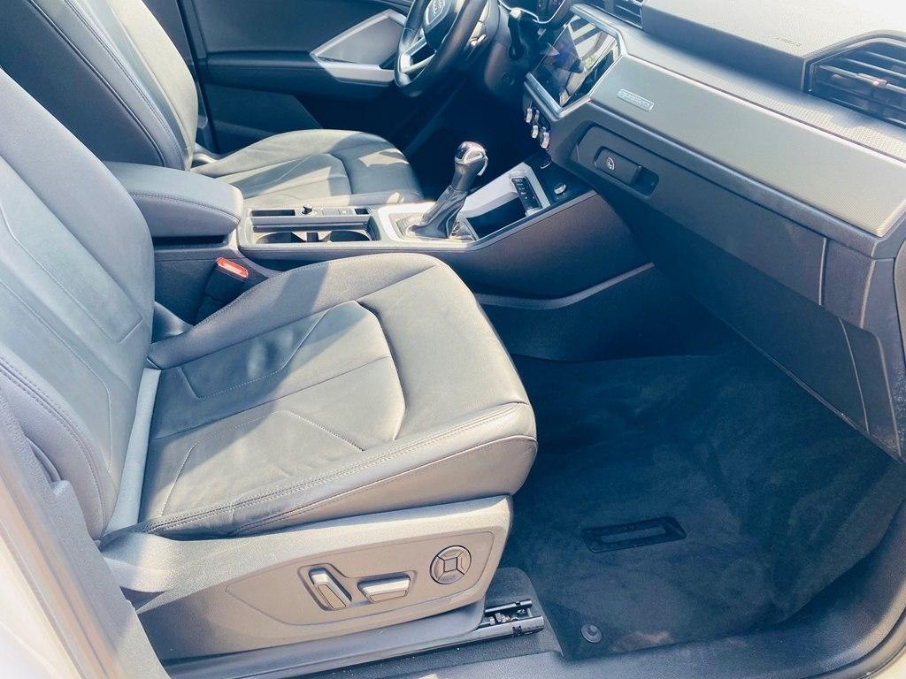 Audi Q3 S line Premium quattro 2023