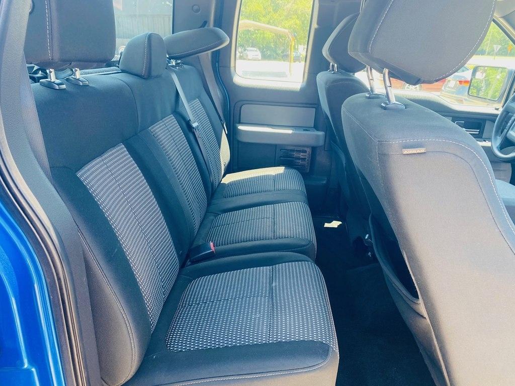 Ford F-150 XL SuperCab 8-ft. Bed 2WD 2014