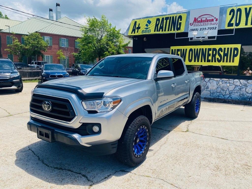 2022 Toyota Tacoma SR5 Double Cab I4 2WD