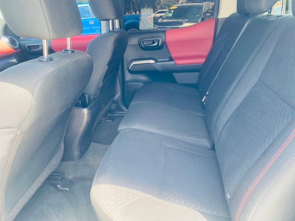 Toyota Tacoma SR5 Double Cab I4 2WD 2022