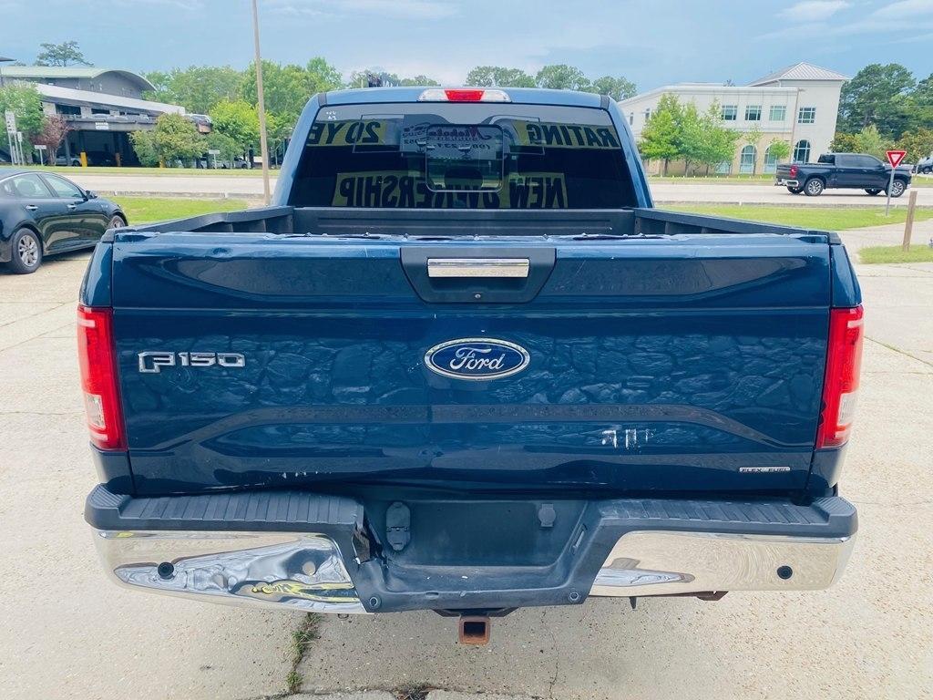 Ford F-150 XL SuperCrew 5.5-ft. Bed 2WD 2015