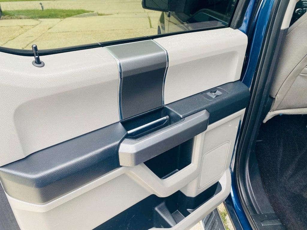Ford F-150 XL SuperCrew 5.5-ft. Bed 2WD 2015