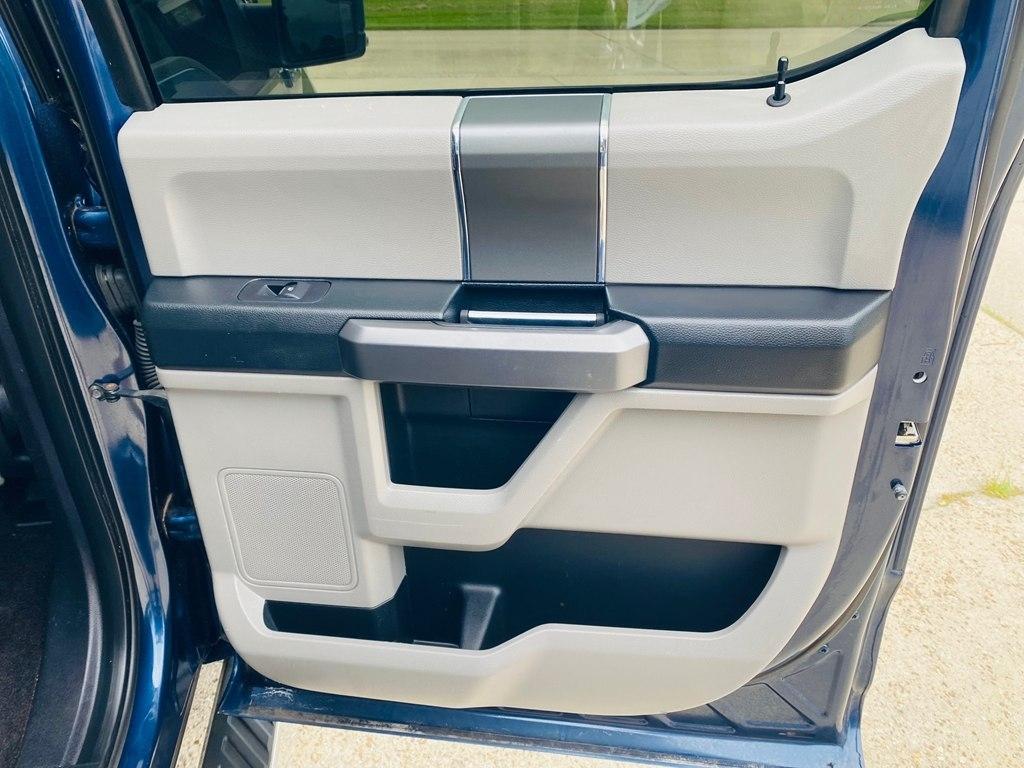 Ford F-150 XL SuperCrew 5.5-ft. Bed 2WD 2015