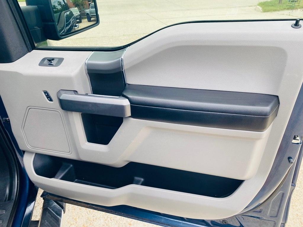 Ford F-150 XL SuperCrew 5.5-ft. Bed 2WD 2015