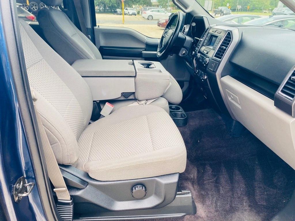 Ford F-150 XL SuperCrew 5.5-ft. Bed 2WD 2015