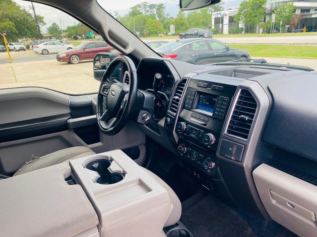 Ford F-150 XL SuperCrew 5.5-ft. Bed 2WD 2015