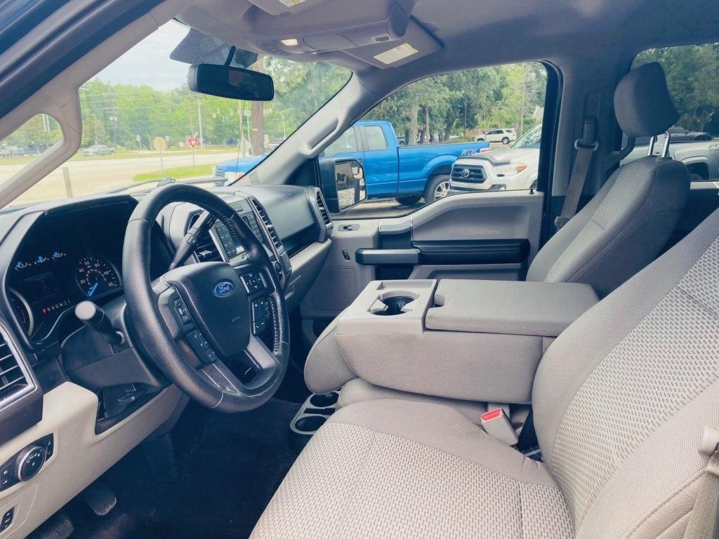 Ford F-150 XL SuperCrew 5.5-ft. Bed 2WD 2015