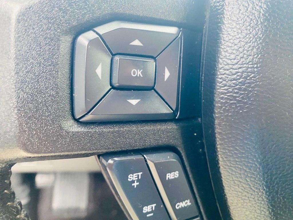 Ford F-150 XL SuperCrew 5.5-ft. Bed 2WD 2015