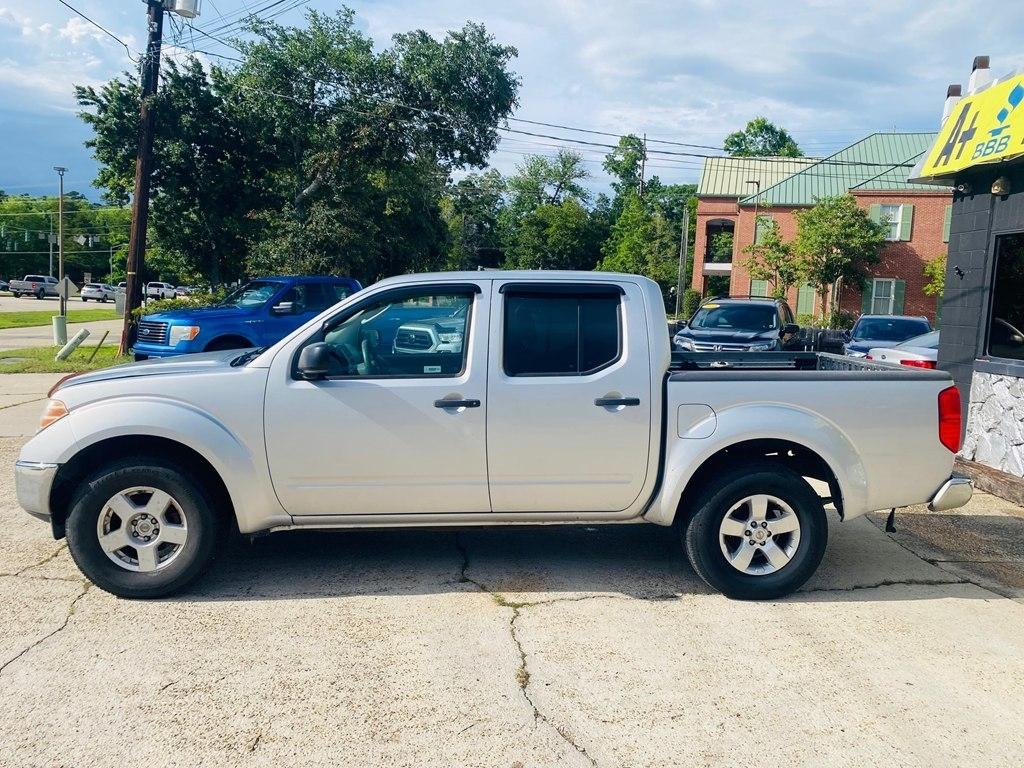 Nissan Frontier SE Crew Cab 2WD 2010