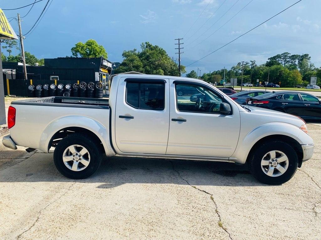 Nissan Frontier SE Crew Cab 2WD 2010