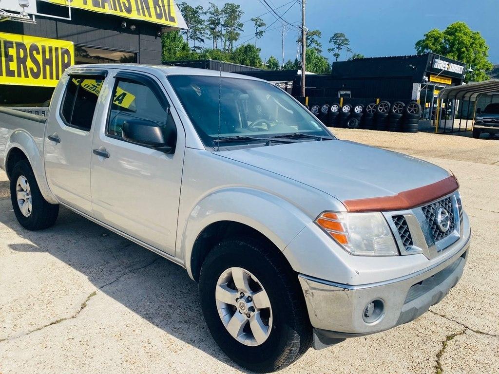 Nissan Frontier SE Crew Cab 2WD 2010