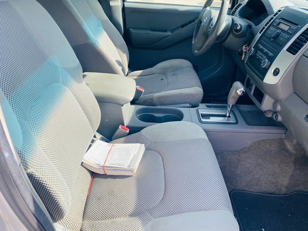 Nissan Frontier SE Crew Cab 2WD 2010