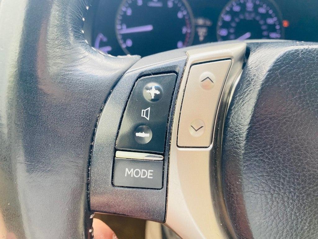 Lexus ES 350 Sedan 2013