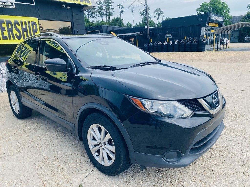 Nissan Rogue Sport S 2019