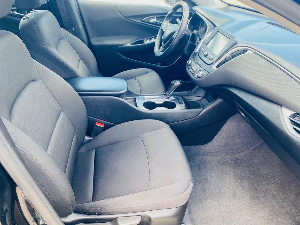 Chevrolet Malibu LS 2018