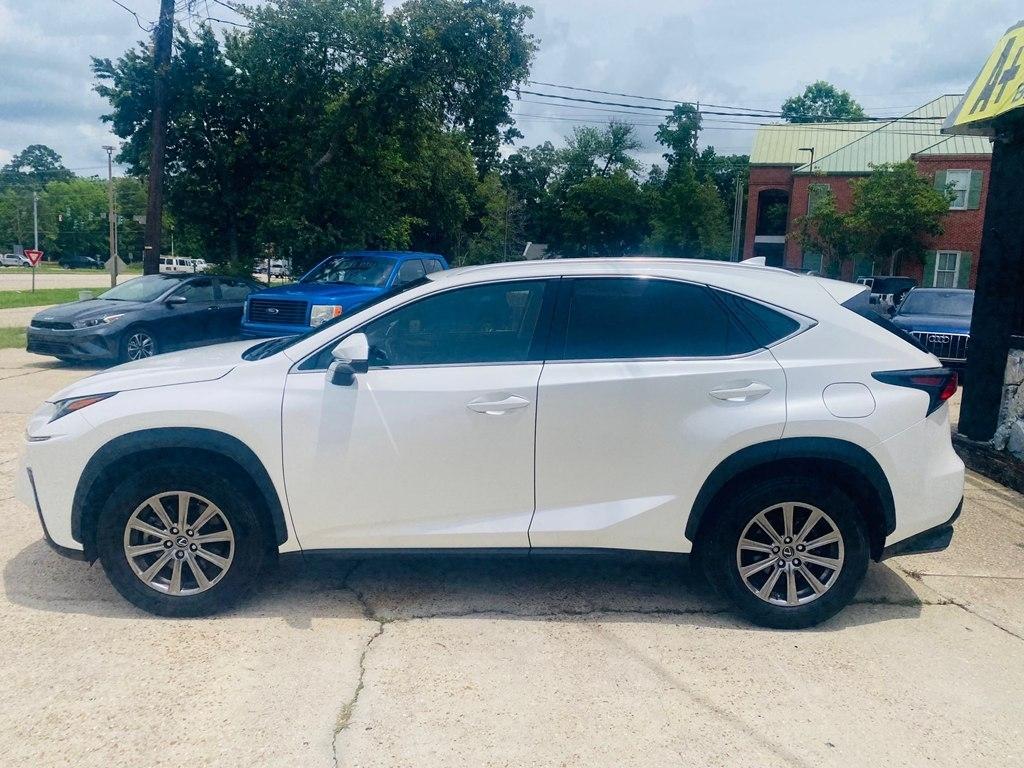Lexus NX 200t FWD 2018