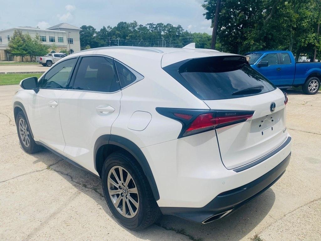 Lexus NX 200t FWD 2018