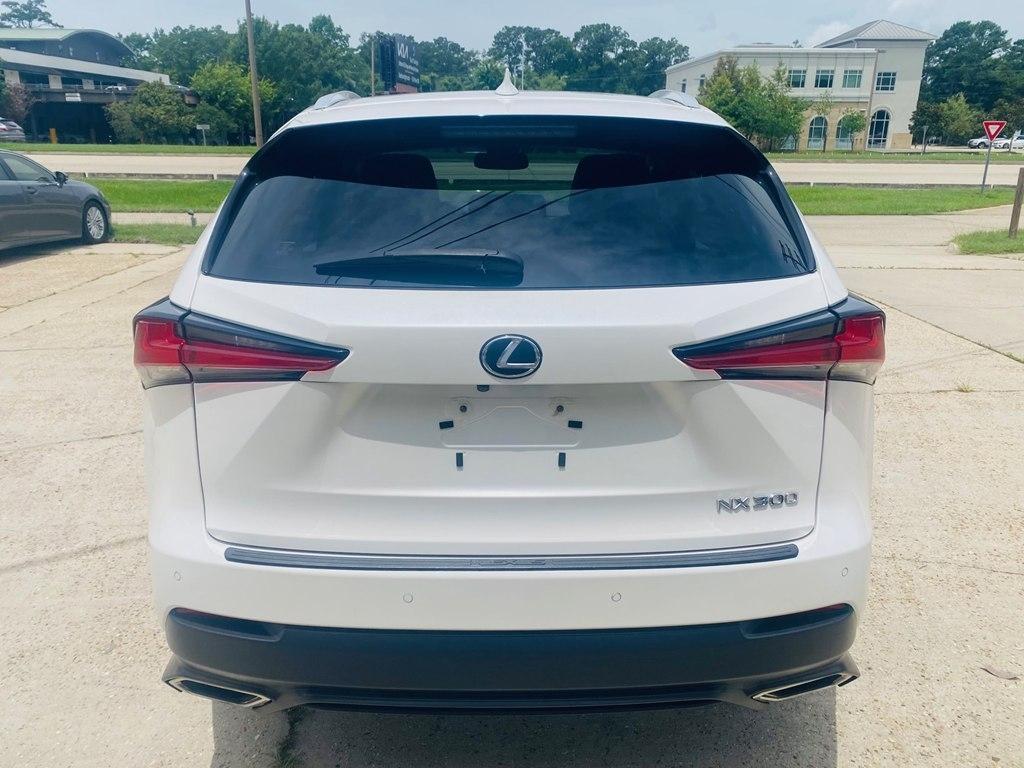 Lexus NX 200t FWD 2018