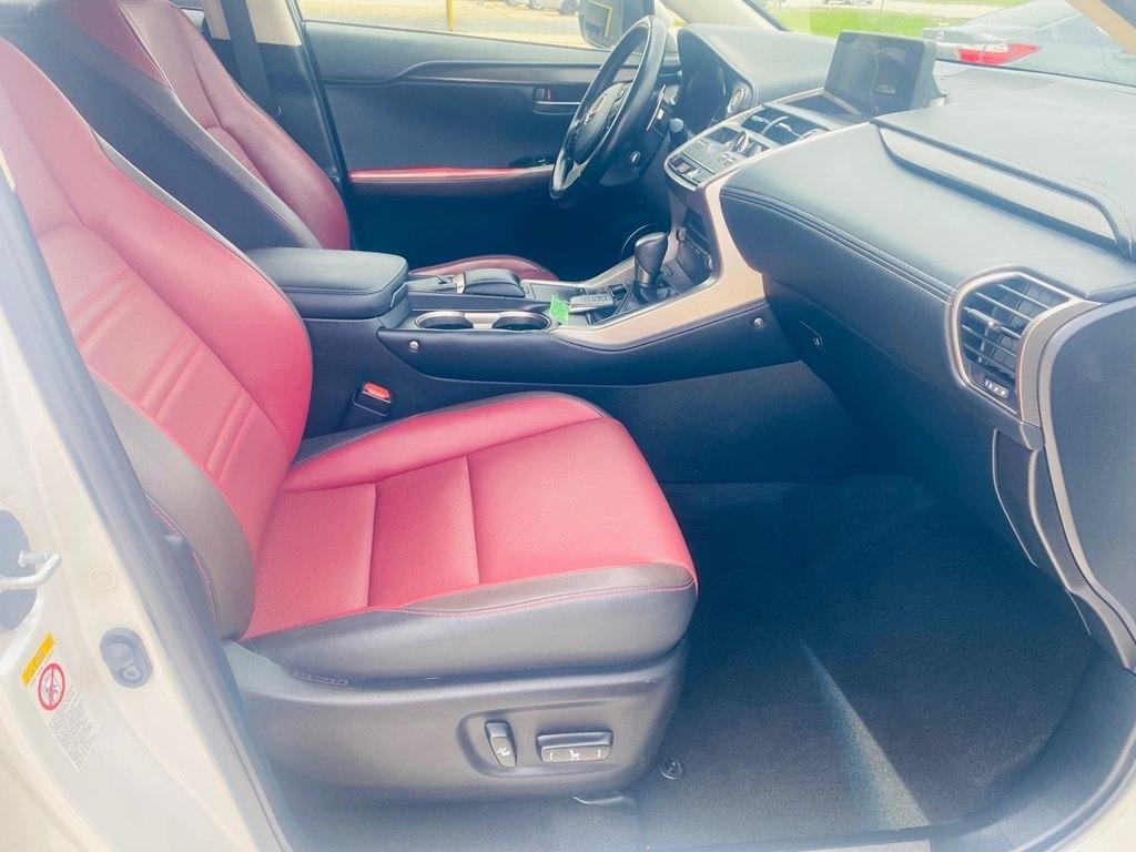 Lexus NX 200t FWD 2018